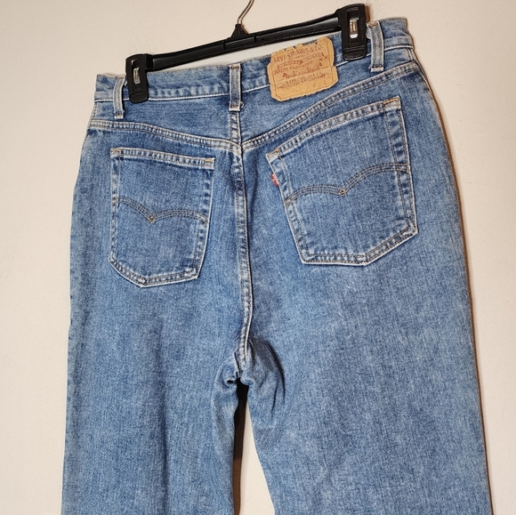 Vintage 90s Levi's Button Fly Highrise Mom Jean Size 15 (Modern 10-ish) - Picture 8 of 16